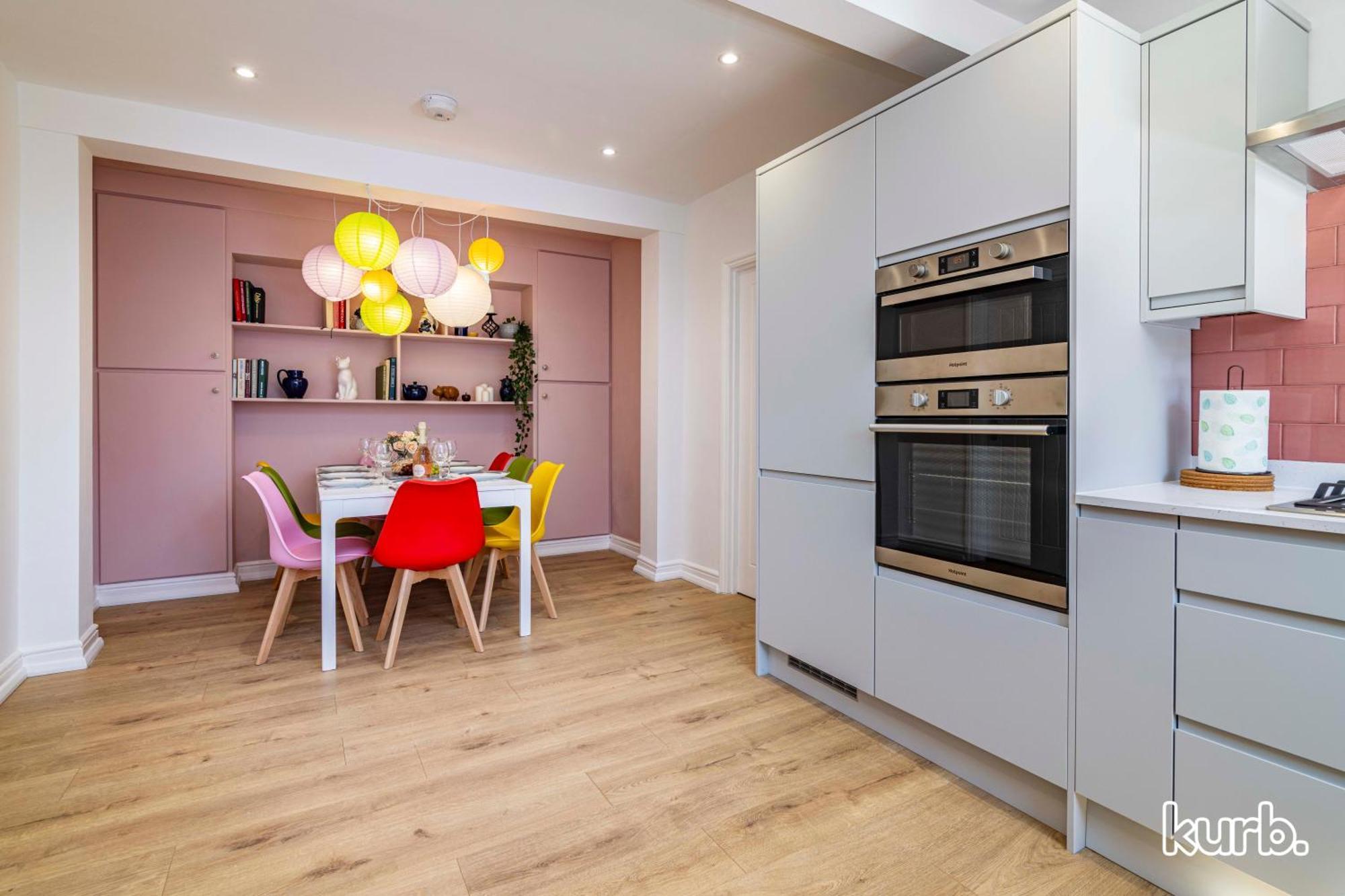 Holiday home Fern - 5 Bedroom House Free Parking